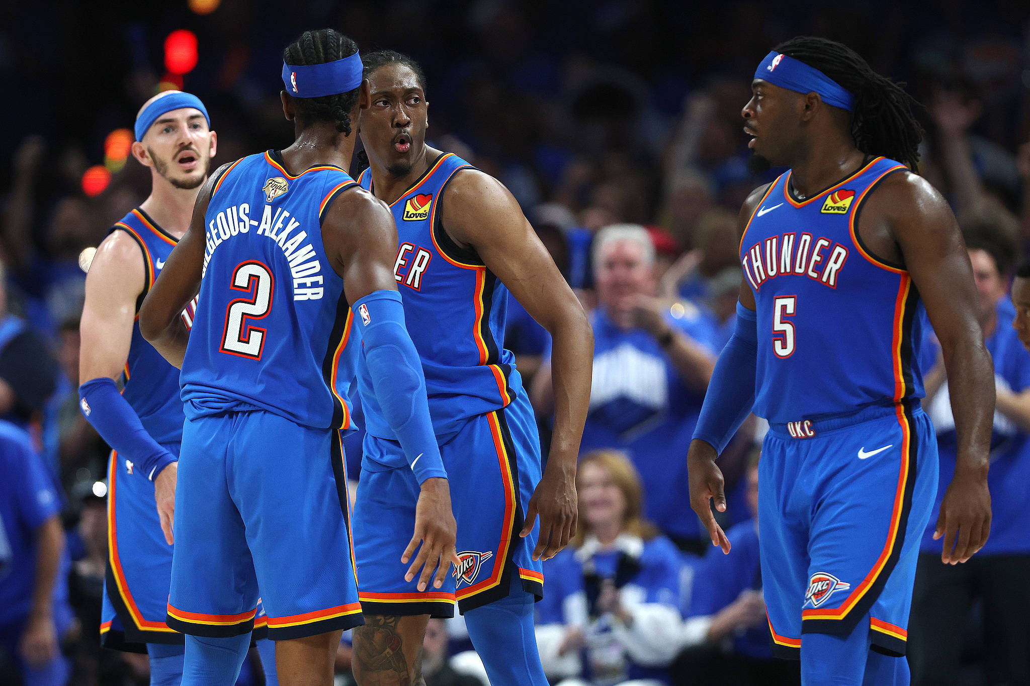 阿德里亚诺：感谢球迷还称我为皇帝；伊布是我合作过最强队友（阿德里亚诺：感谢球迷仍称我皇帝，伊布是我合作过最强的队友）