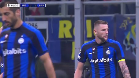 米体：路易斯-恩里克表现欠佳，没把握住这次宝贵的首发机会（米体：路易斯-恩里克状态低迷，未能抓住宝贵的首发机会）