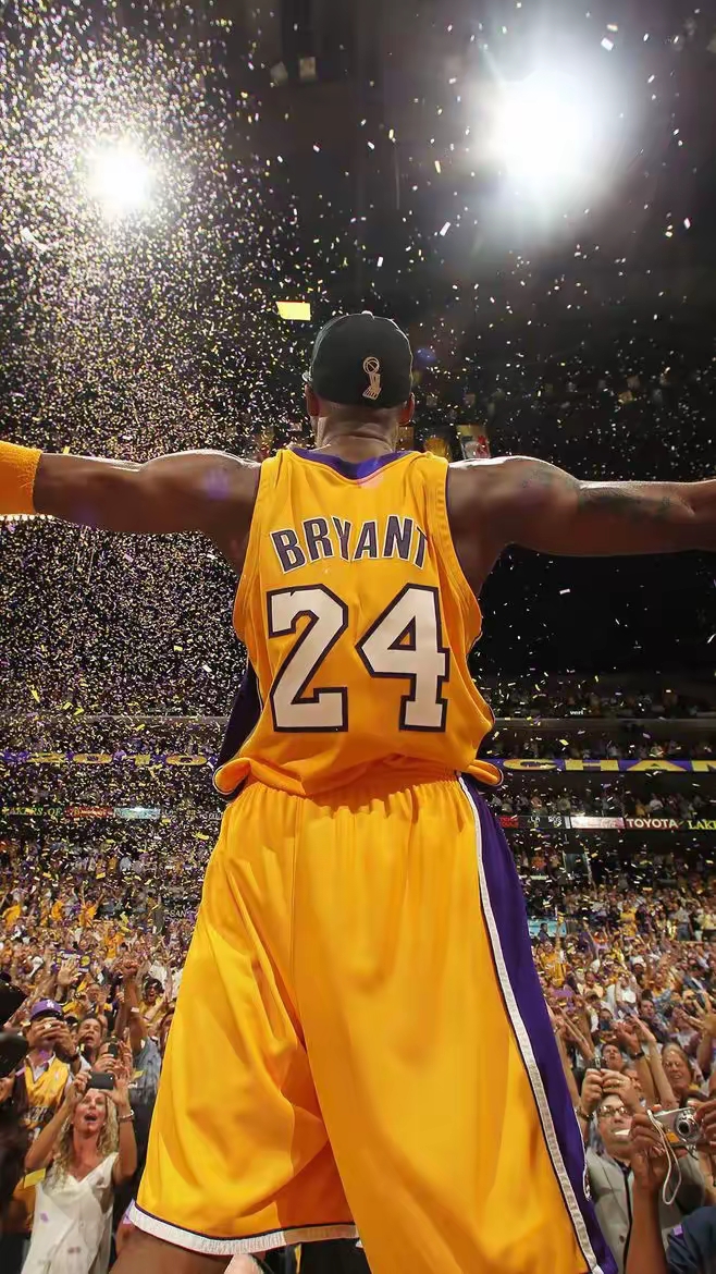 战狼队贡献2射1传！官方：B费当选英超第十五轮最佳球员（英超第15轮官方最佳：B费当选，战狼队贡献2球1助）