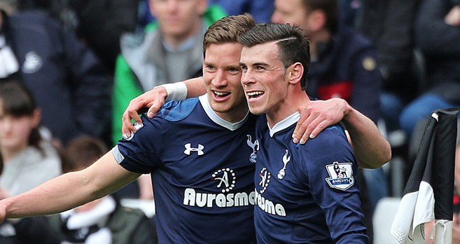 随着曼城1-2，利物浦0-3，英超最新争冠形势出炉：天助阿森纳得利