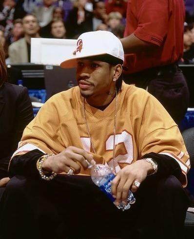 法尔克：若温哥华白浪夺冠穆勒将获30万欧，奖金和在拜仁一样（法尔克：温哥华白浪若夺冠，穆勒将获30万欧奖金，与在拜仁相同）