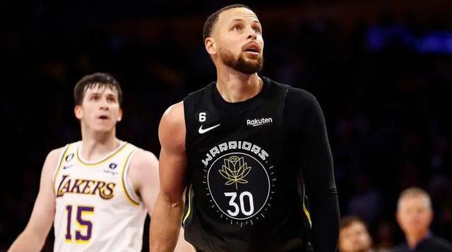 王朝！全北队史第6次夺韩国杯冠军，时隔五年再获双冠王殊荣（王朝再临：全北第6次问鼎韩国杯，五年后再登双冠王）