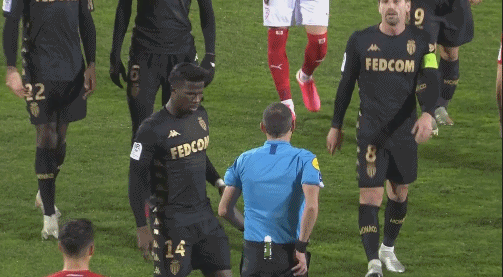 国米近8场对西班牙球队仅1负，近18场欧冠小组赛／联赛也仅1负（国际米兰近8次对阵西班牙球队仅败1场，欧冠小组赛／联赛近18场亦仅一败）