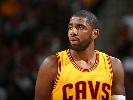 传记作者：亚马尔早期对莱万很不满，后来明白对方是想帮自己（传记作者：亚马尔起初不满莱万，后来才明白对方是在帮自己）